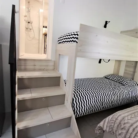 Апартаменты Sofia Rakek